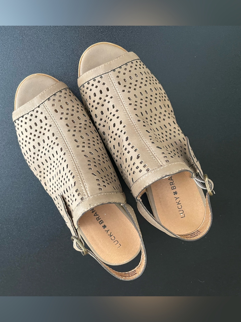 Lucky Brand Beige Perforated Peep-Toe Slingback Mules